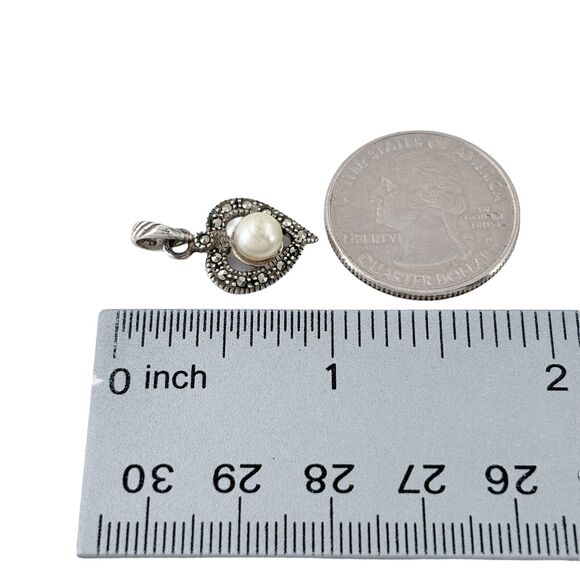 Vintage Sterling Silver 925 Marcasite Artificial Pearl Heart Pendant - Picture 6 of 6